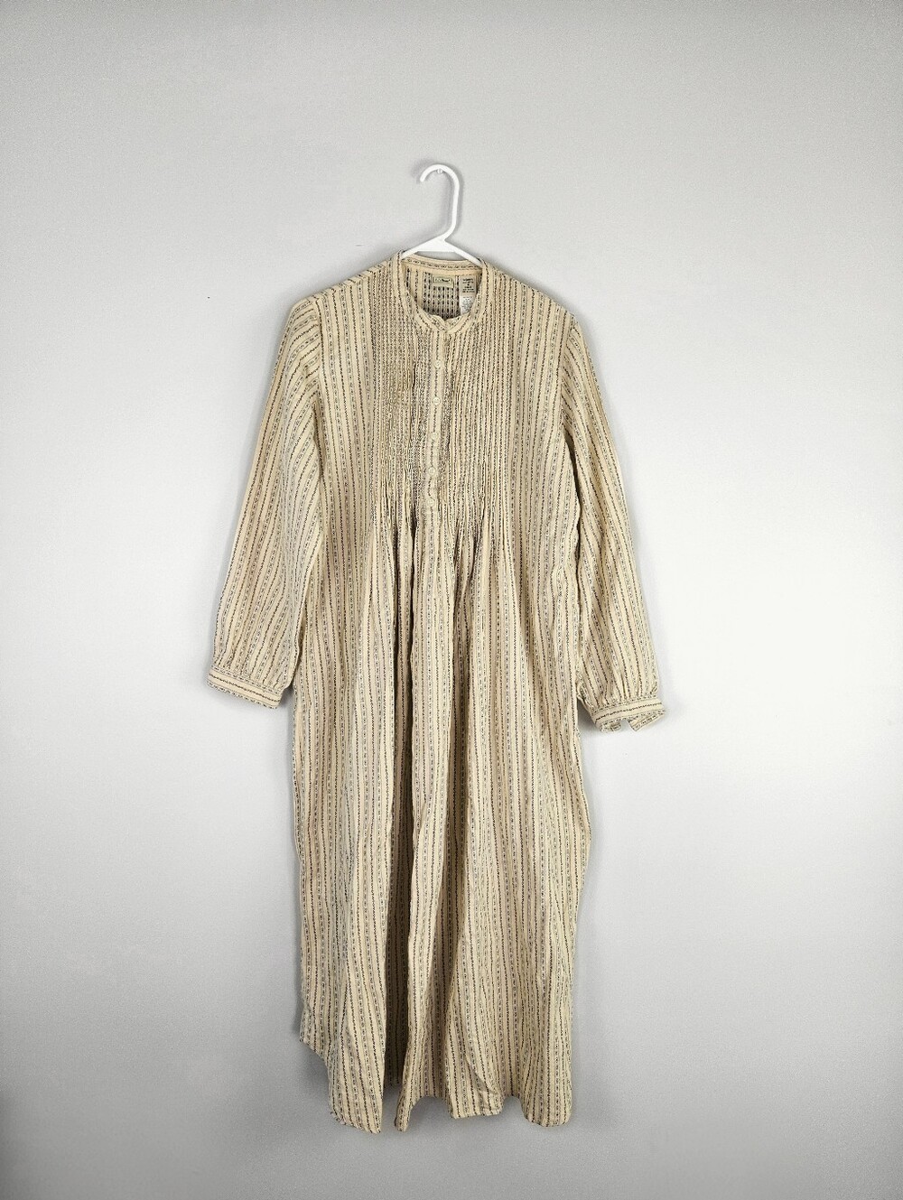 LL Bean Dobby Vintage Flannel Pintuck Cotton Cottage Sleep Dress Nightgown
